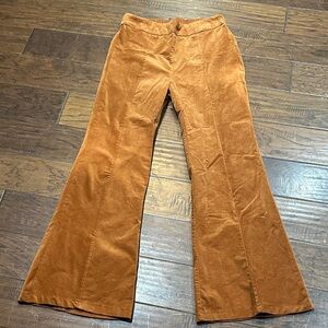 Women's Flared Corduroy Jeans in Tan